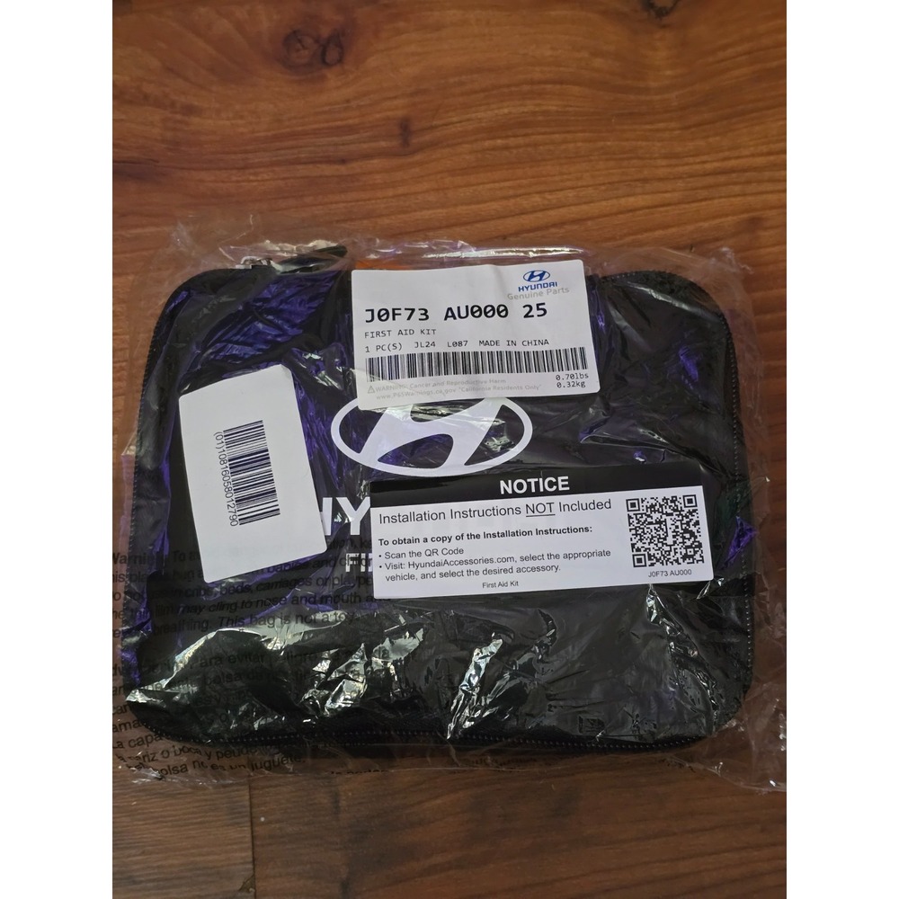 New Genuine OEM Hyundai Vehicle First Aid Kit Emergency Safety J0F73 AU000 Black